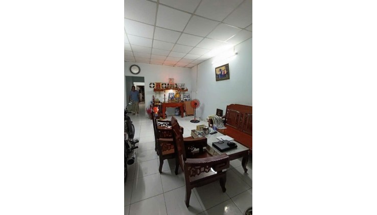 BÁN ĐẤT TẶNG NHÀ C4, CHÍNH CHỦ BÁN LẤY TIỀN DƯỠNG GIÀ, DƯƠNG BÁ TRẠC Q8, HẺM XE HƠI, KINH DOANH THOẢI MÁI, 110M2, CHỈ 10 TỶ